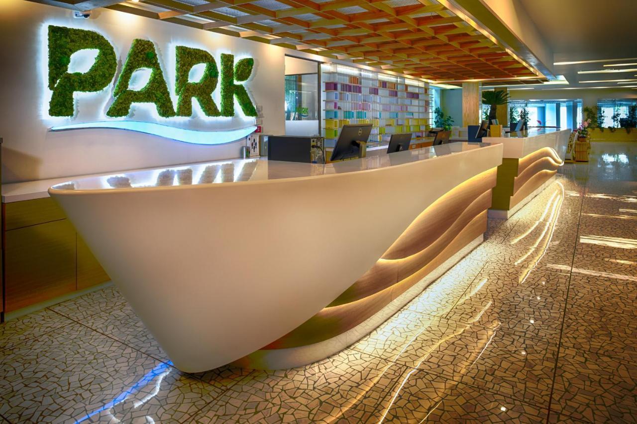 Carine Hotel Park ビエラ エクステリア 写真