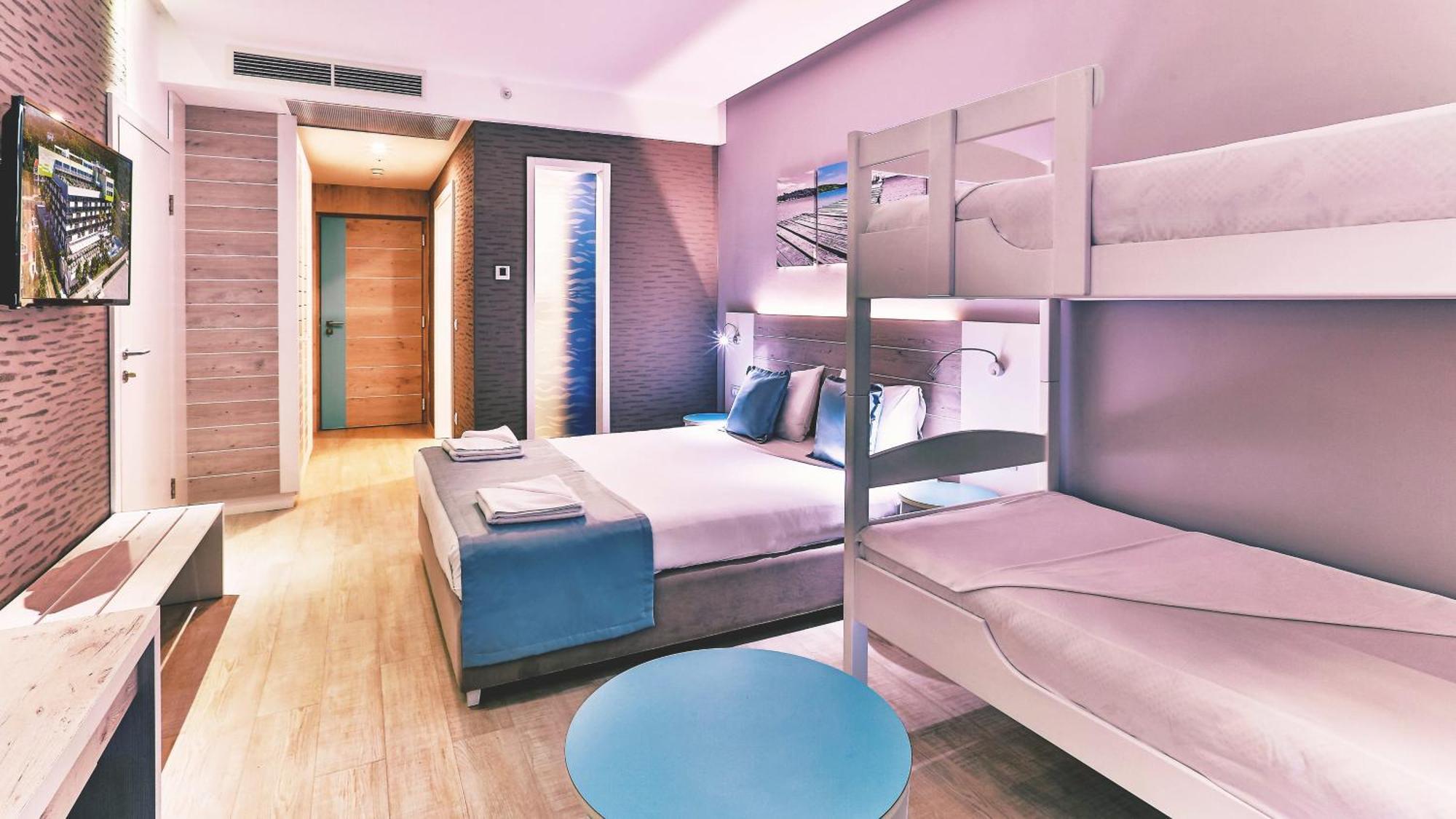 Carine Hotel Park ビエラ エクステリア 写真